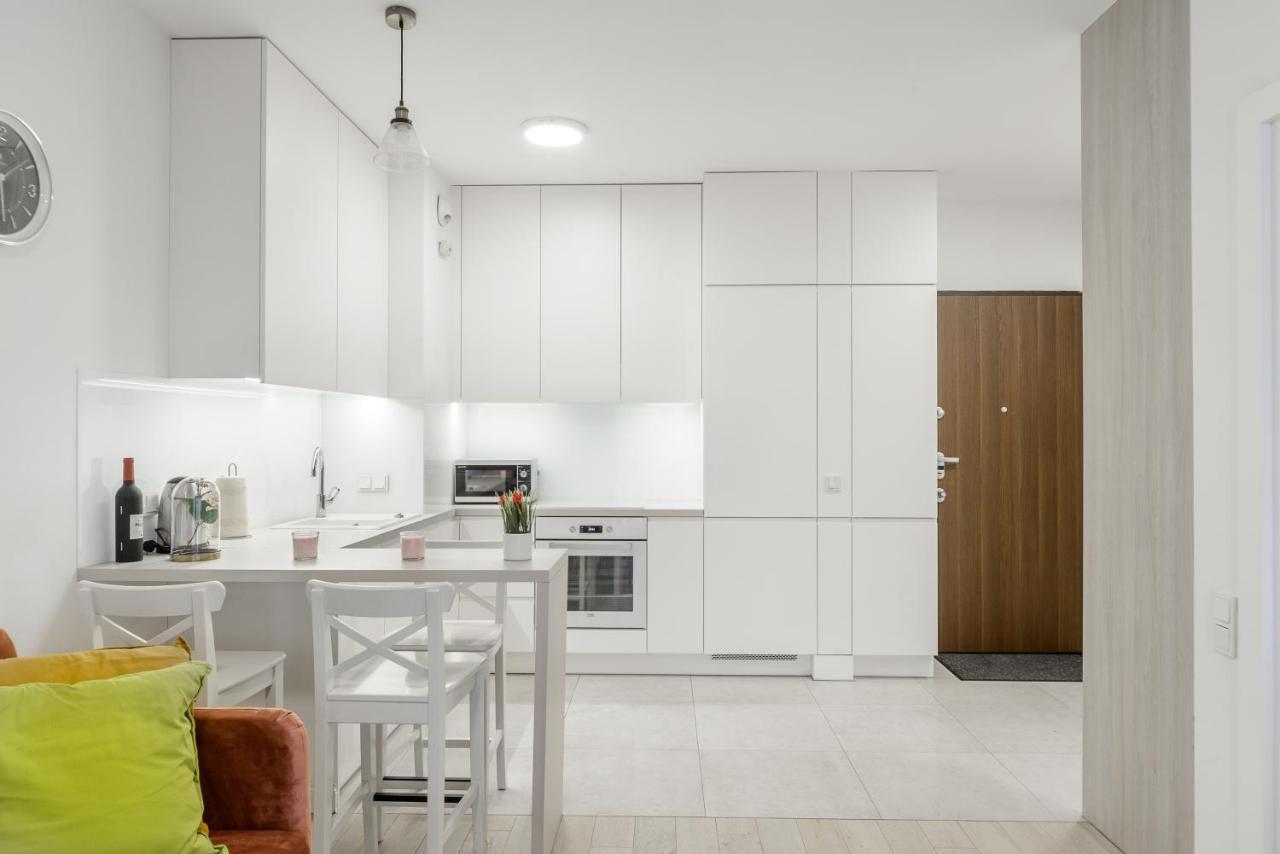 Lumina Luxury Apartments In Mennica Residence Varsovia Exterior foto